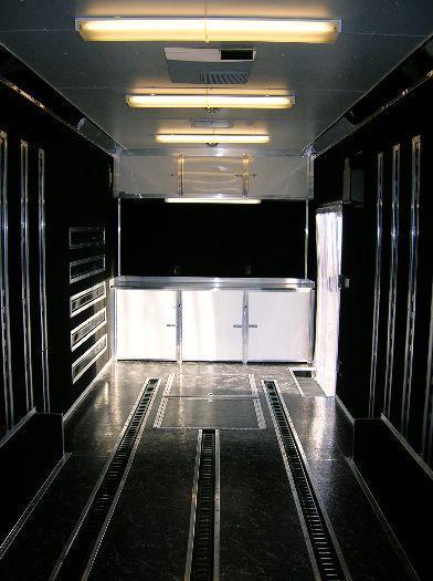 28' Icon Trailer w/Vertical E-Track & Freeze Curtains