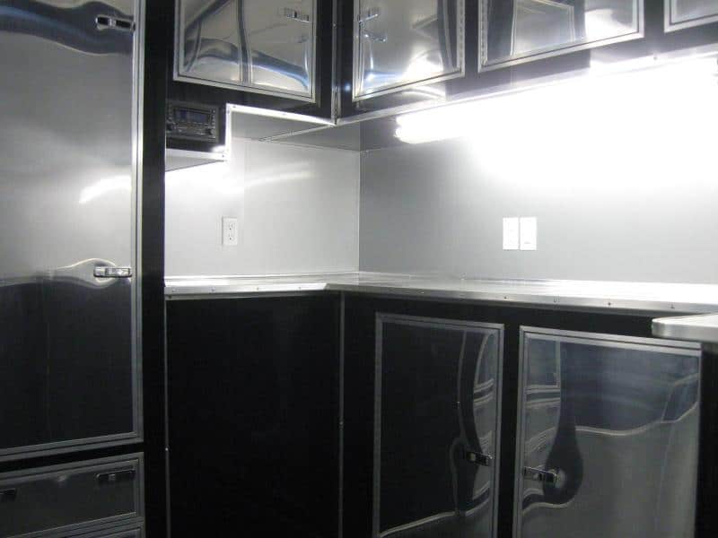 32' Millennium Auto Master Show Demo LOADED