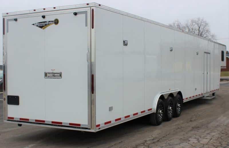 Enclosed Gooseneck Trailer 2023 48' Large Corner Bathroom In-Production Special