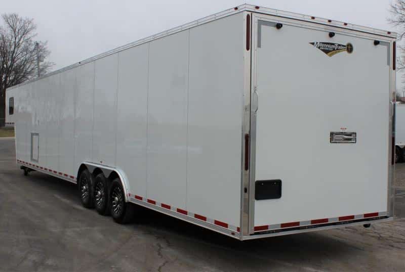 Enclosed Gooseneck Trailer 2023 48' Large Corner Bathroom In-Production Special