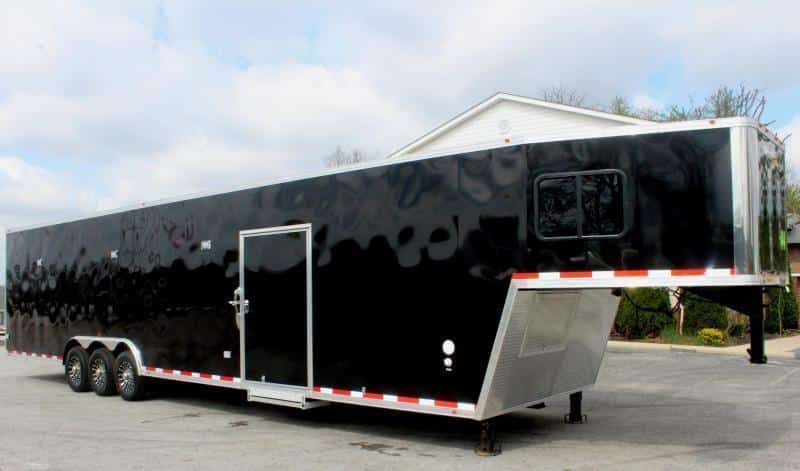 Gooseneck Enclosed Trailer Full Large Bathroom w/Shower 44' 2023 w/Tapered Nose