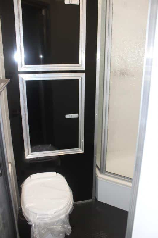 Gooseneck Enclosed Trailer Full Large Bathroom w/Shower 44' 2023 w/Tapered Nose