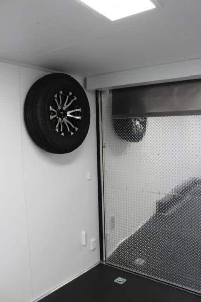 Enclosed Gooseneck Trailer 2023 36' Silver In-Production Special