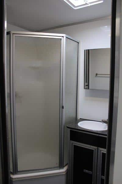 Gooseneck Enclosed Trailer 2023 48' Platinum Large Full Bathroom In-Production Special