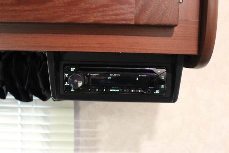 Enclosed Gooseneck Trailer with Living Quarters 44' Large Bathroom In-Production Special