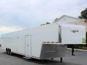 Enclosed Gooseneck Trailer 2023 48' Platinum In-Production Special