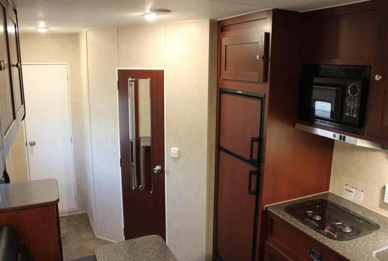 Enclosed Trailer with Living Quarters 2023 44' 12' Sofa +8'/Large Bath/Tapered Nose