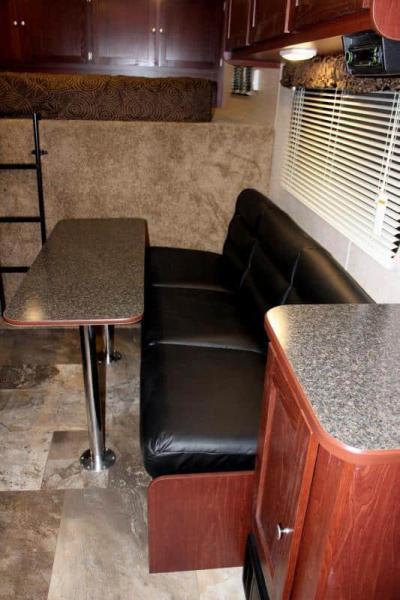 Enclosed Gooseneck Trailer with Living Quarters  40' 2023 w/King Size Bath/Sleeps 4