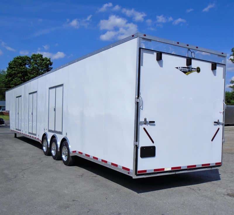 Enclosed Gooseneck Trailer Titled Never Used 53' Ramp Overs 98in. Wide