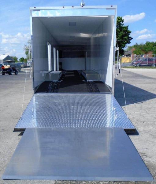 Enclosed Gooseneck Trailer Titled Never Used 53' Ramp Overs 98in. Wide