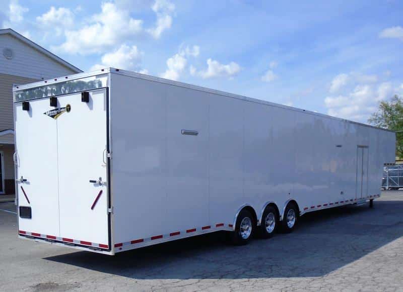 Enclosed Gooseneck Trailer Titled Never Used 53' Ramp Overs 98in. Wide
