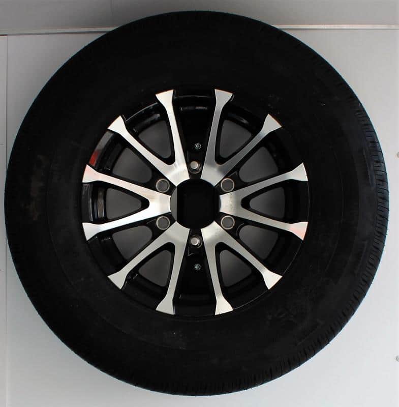 Enclosed Car Trailers Victory Red 2023 24' Black Cabinet Pkg. & Finished Interior