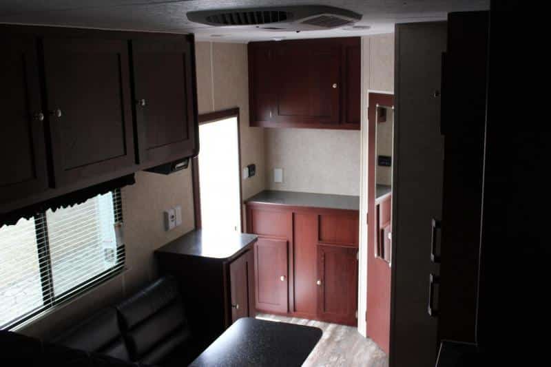 Gooseneck Living Quarters Trailer 53ft.
