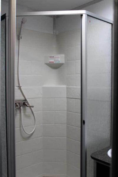 Enclosed Gooseneck Trailer  2023 44' Platinum Full Bathroom w/Corner Shower