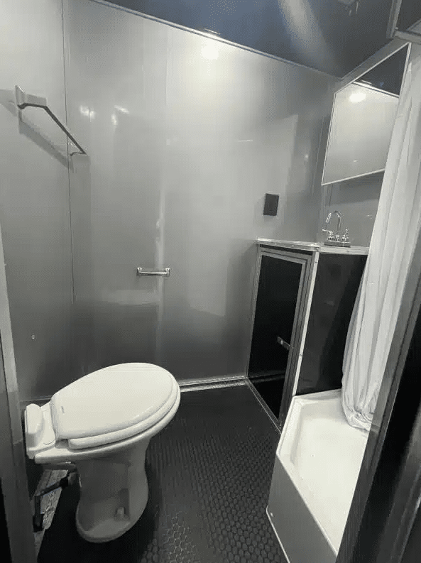 Screenshot 2025-11-05 150745