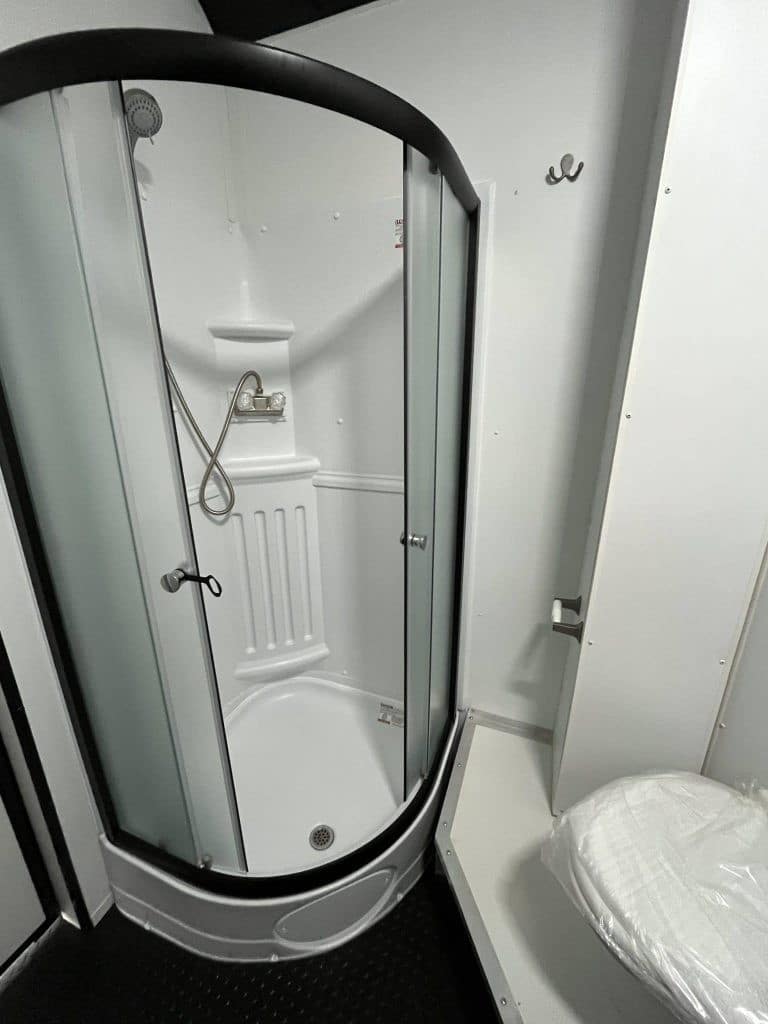 IMG_2936-1-scaled-e1764773809930-768x1024