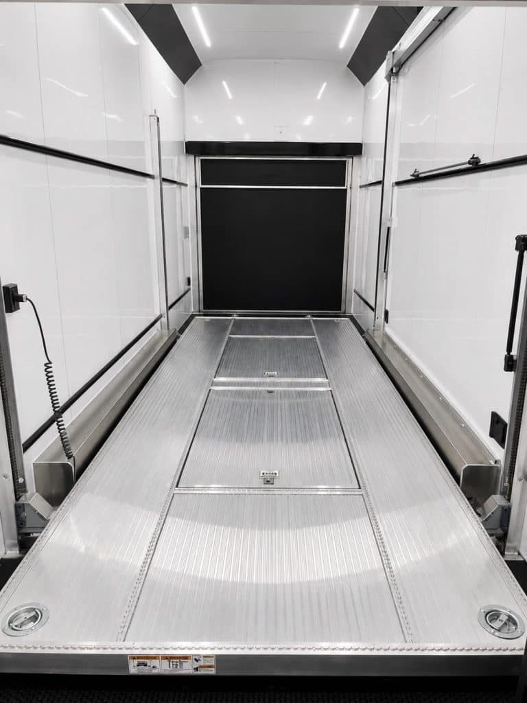 Image 100