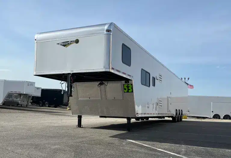 race trailer with living quarters