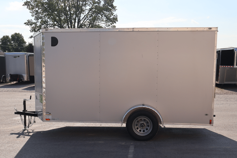 1041 Exterior 6