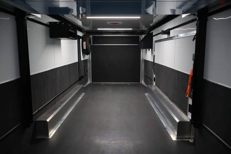 7254 Interior 1