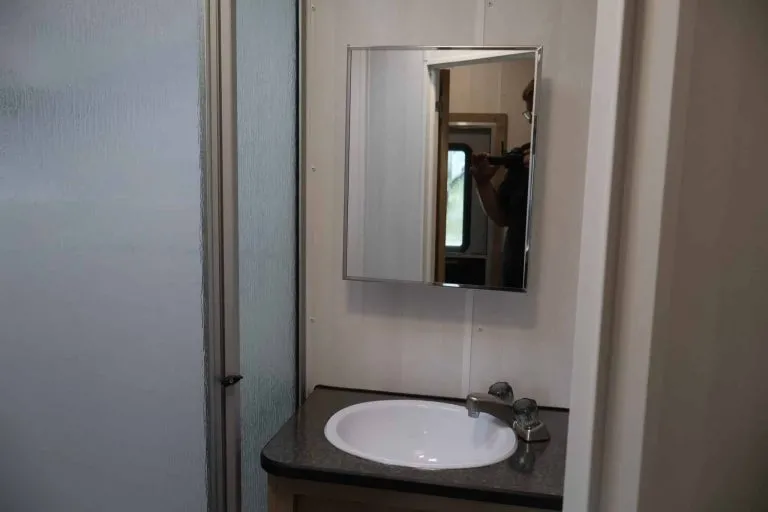 Enclosed Trailer with Living Quarters 2026 40ft. Gooseneck w/20ft. LQ, Large Bath and Fully Finished 20ft. Garage Area 0193 - Image 6
