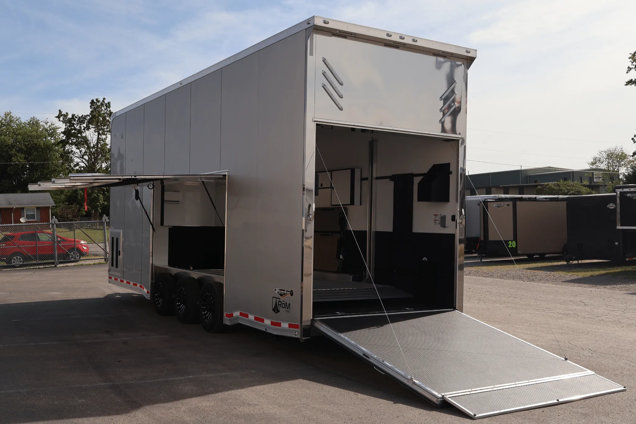 Enclosed ATC Car Trailer 2027 28ft. Aluminum Stacker ROM 750S w/18ft. Tiltable Lift & Lifetrac Options Added 7677 - Image 10