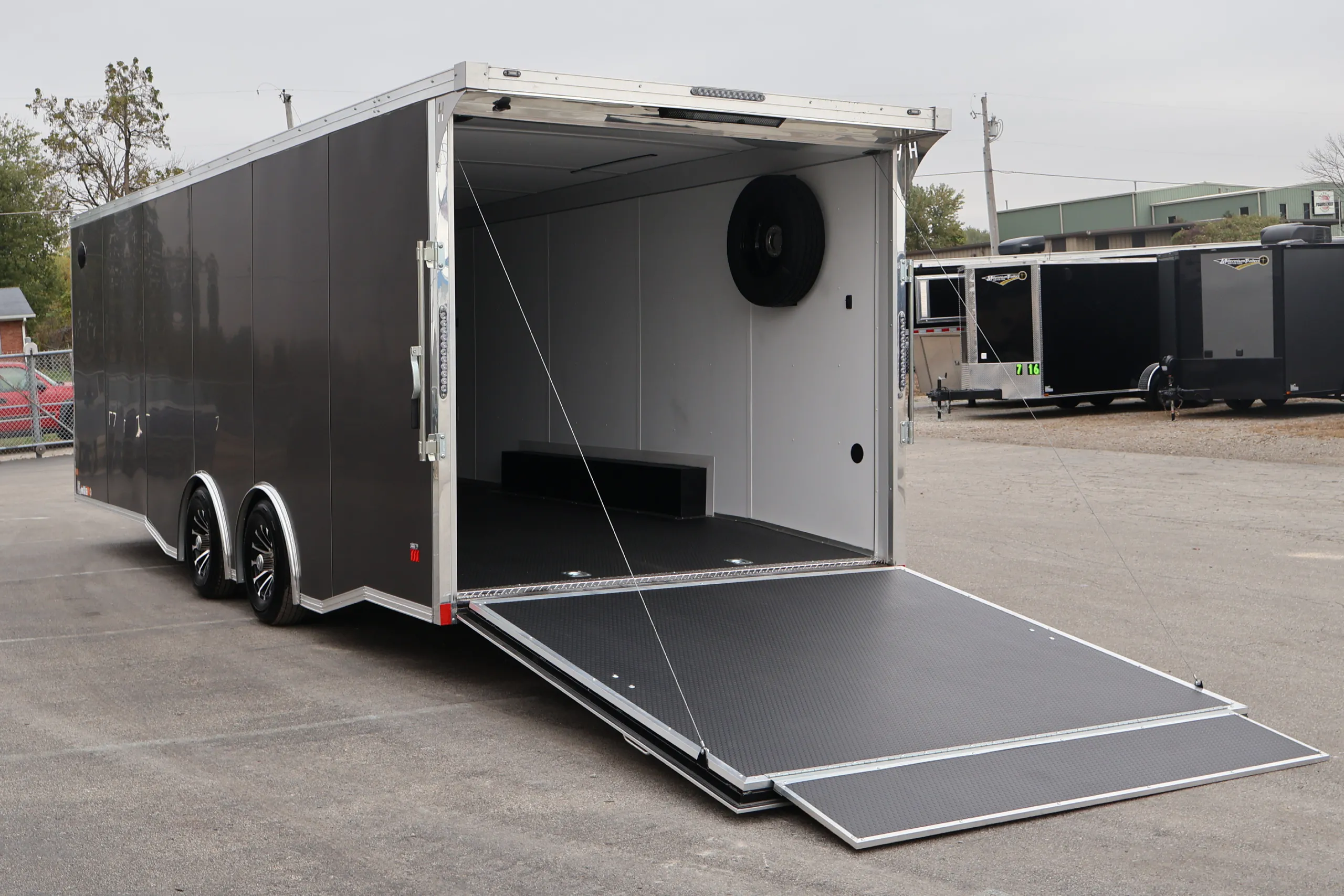 Enclosed Car Trailer 2027 24ft. Haulmark Heat Pro w/Loaded Interior & Wide Ramp Door Opening 9338 - Image 7