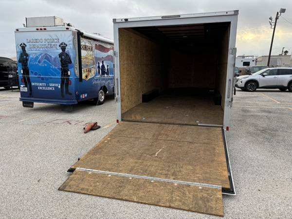 Used Enclosed Car Trailer 2025 24ft. Hero w/7ft. Interior & Aluminum Wheels 9859 - Image 5