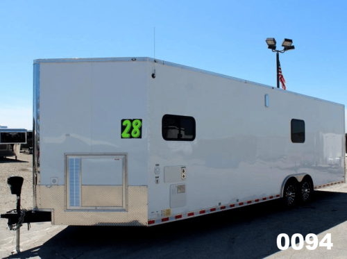 Enclosed Trailer with Living Quarters 28'/MC
