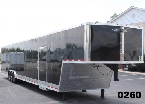 Enclosed Gooseneck Trailer