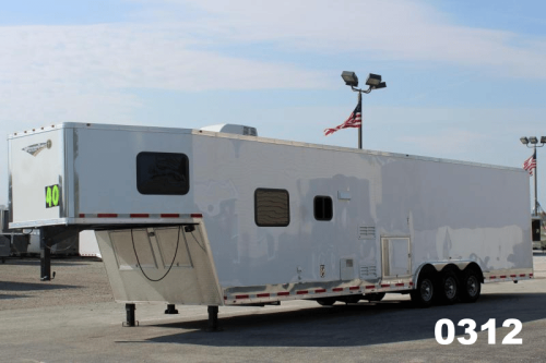Enclosed Trailers With Living Quarters