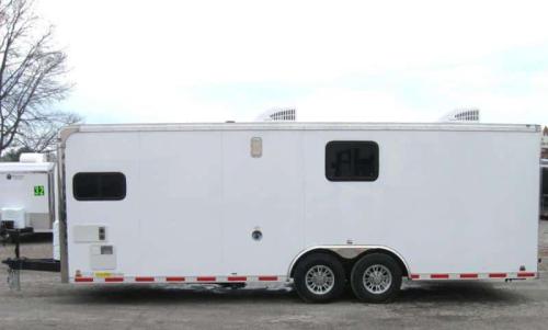 Enclosed Trailer With Living Quarters 24'/MC