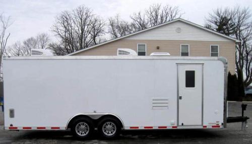 Enclosed Trailer With Living Quarters 24'/MC