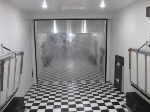 Enclosed Trailer With Living Quarters 24'/MC