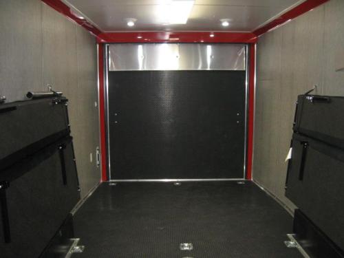 Enclosed Trailer with Living Quarters 26'/MC