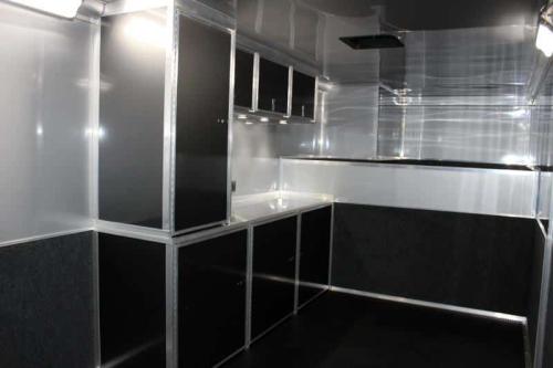 Enclosed Gooseneck Trailer