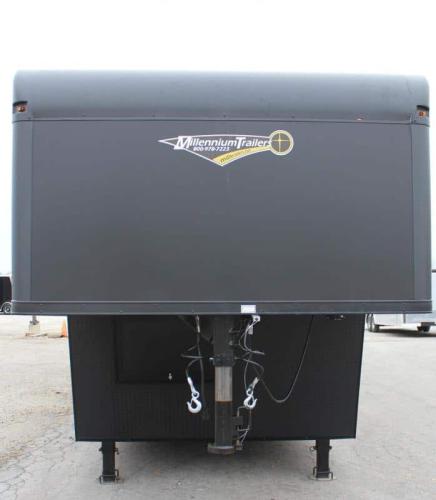 Enclosed Gooseneck Trailer