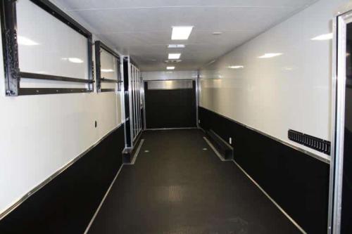 Enclosed Gooseneck Trailer