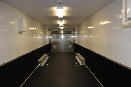 Enclosed Gooseneck Trailer