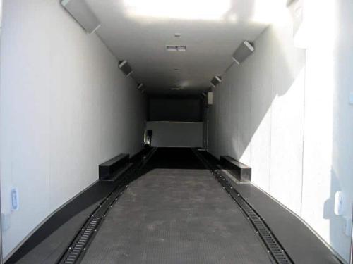 Enclosed Gooseneck Trailer