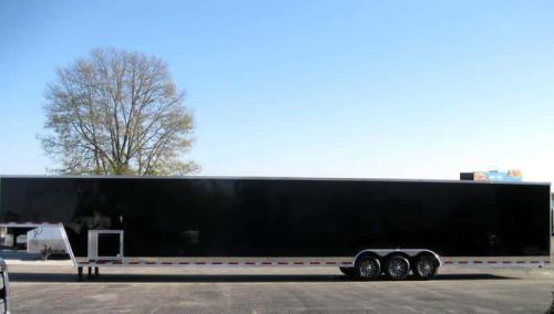 Enclosed Gooseneck Trailer