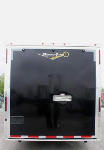 Enclosed Gooseneck Trailer