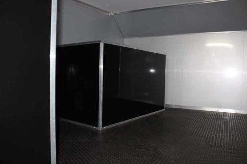 Enclosed Gooseneck Trailer