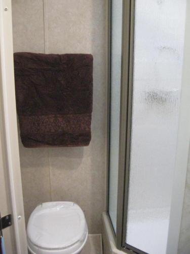 Enclosed Trailers With Living Quarters