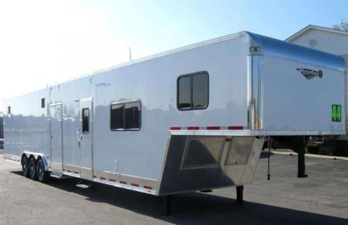 Enclosed Trailers With Living Quarters