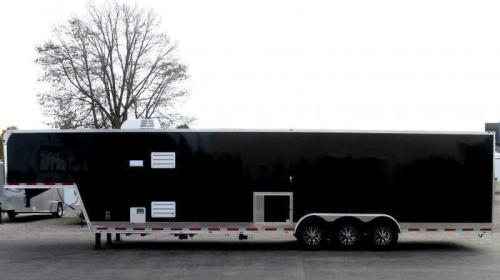 Enclosed Trailers With Living Quarters