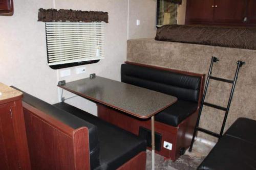 Enclosed Trailers With Living Quarters