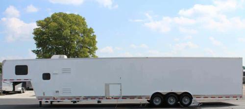 Enclosed Trailer With Living Quarters