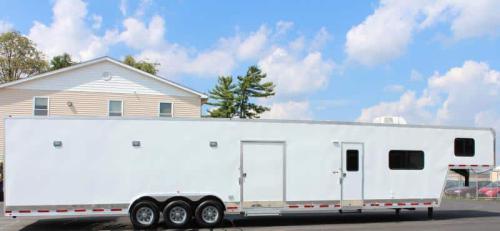 Enclosed Trailer With Living Quarters