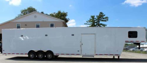 Gooseneck Enclosed Trailer